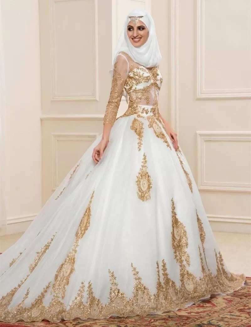 Egyptian wedding dress