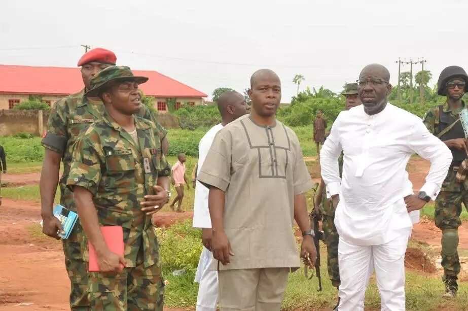 Edo state collaborates with Army on relocation of Barracks
