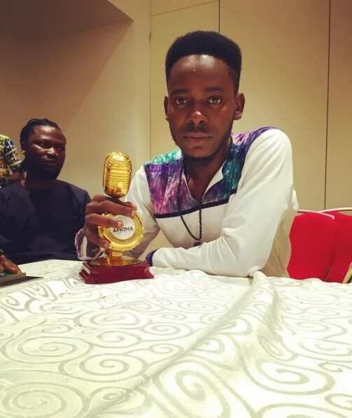 Adekunle Gold Fans Are Angry With Him, Find Out Why
