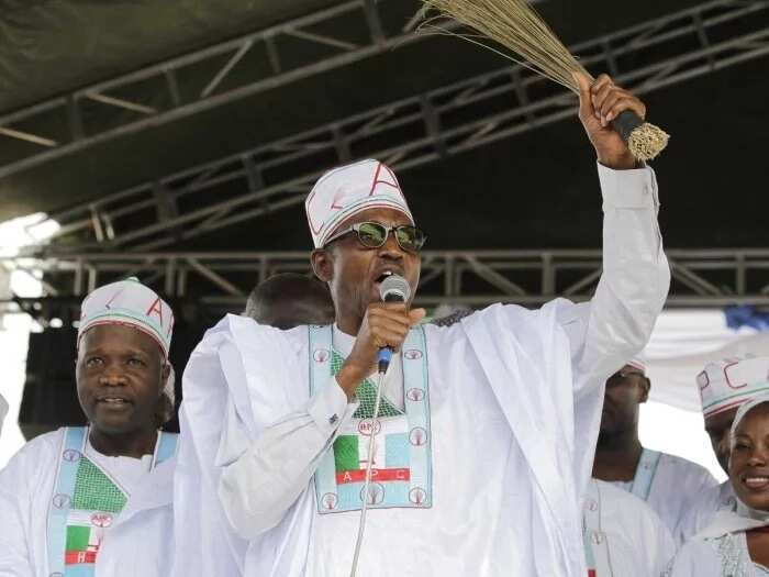 2019: Dan takarar gwamna a PDP ya koma APC saboda Buhari