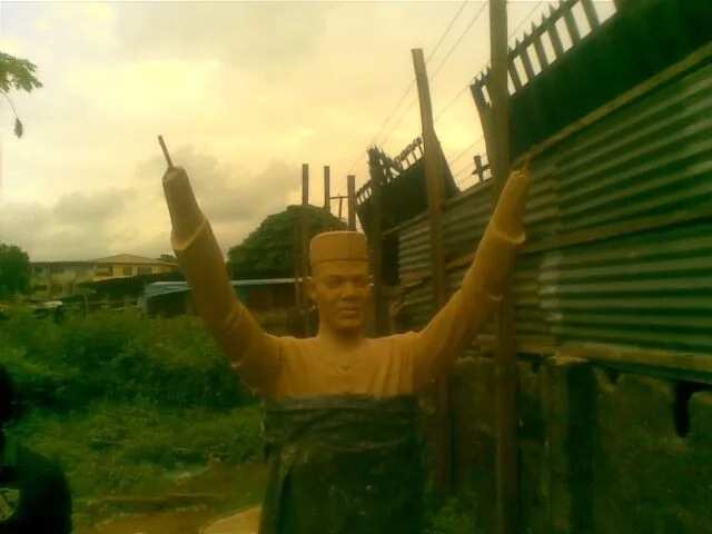 Biafra Remembrance: Nnamdi Kanu gets heroic treatment, as statue of IPOB leader is erected
