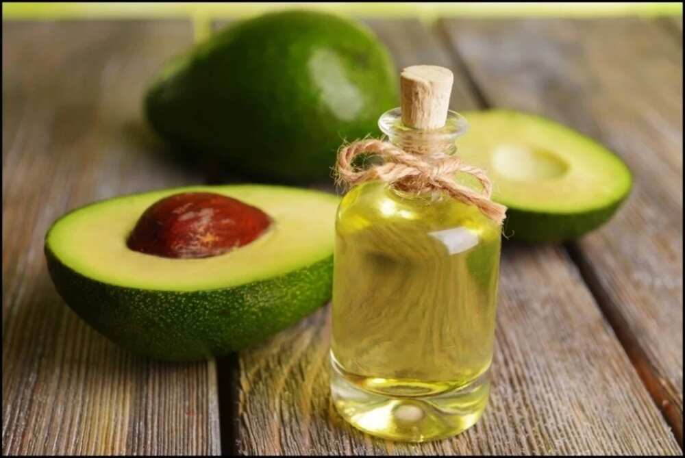 How to extract avocado oil from the seed