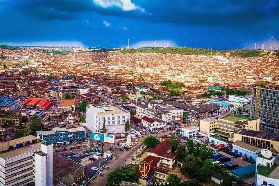 Ibadan is the main center of Yoruba Ibadan is the main center of Yoruba