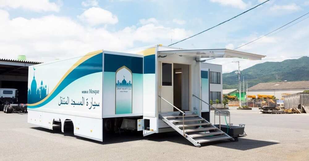 Mobile mosque built in Japan for 2020 Olympics (photo)
