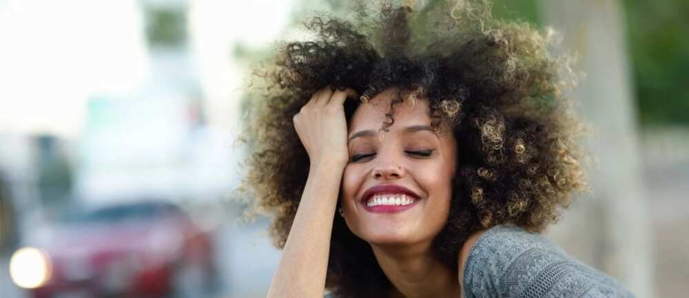 Natural afro Natural afro