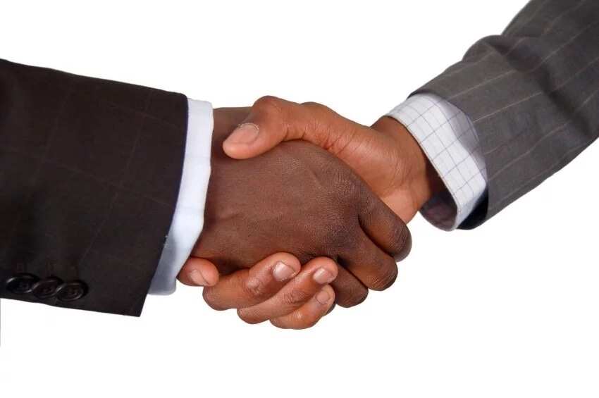 Shaking hands Shaking hands