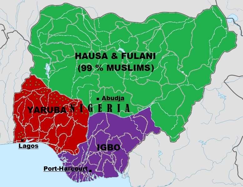 Map of Nigeria showing the three major ethnic group settlements