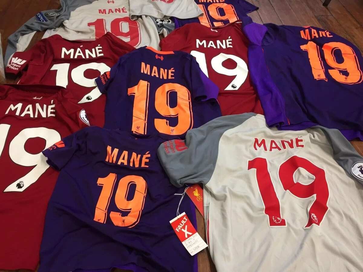 mane liverpool jersey