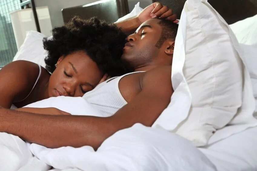 What do couples sleeping positions mean