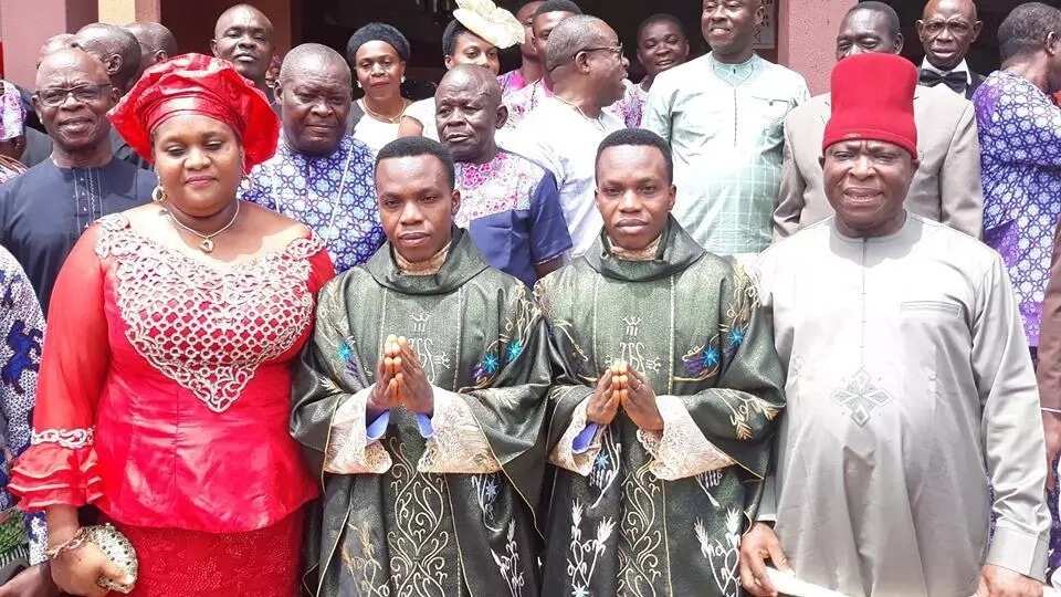 Identical twins Francis and Cornelius gifted with a car as they are ordained as priests