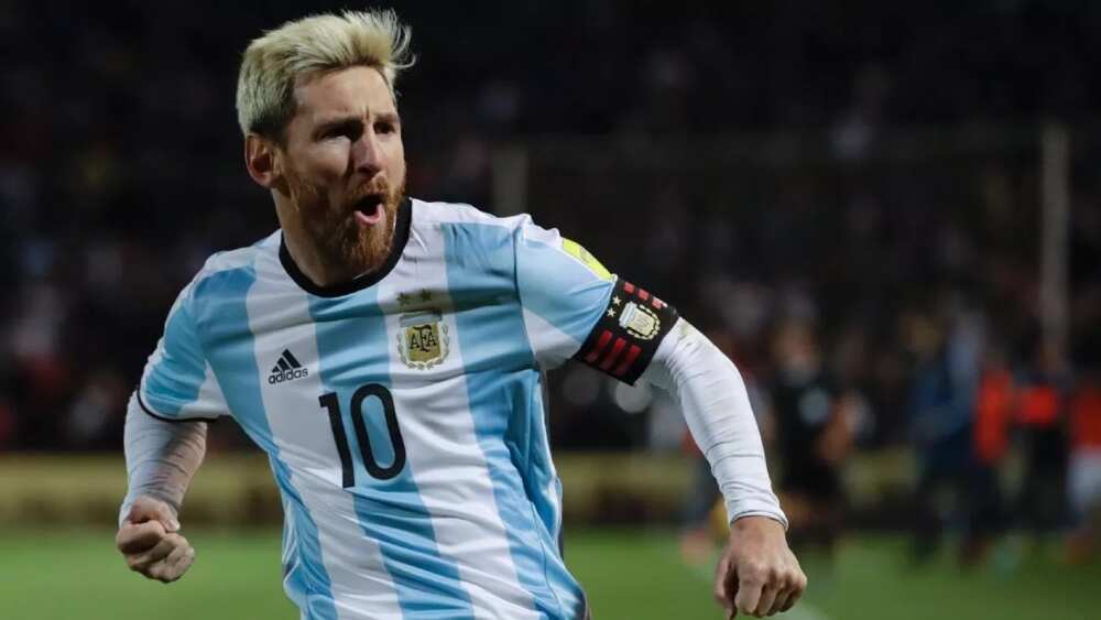 Messi scores for his national team Messi scores for his national team