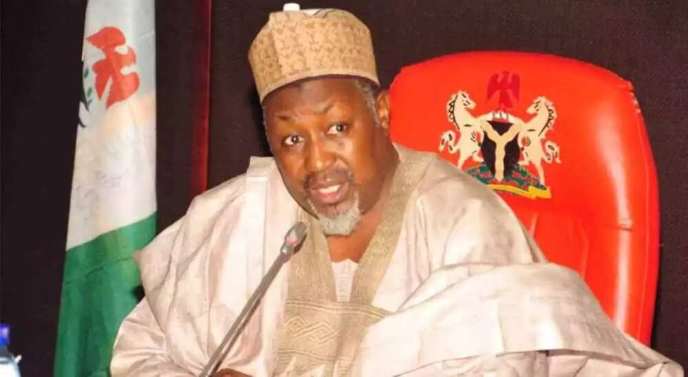 Gwamna Badaru Abubakar. Gwamna Badaru Abubakar.