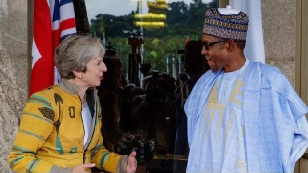 Ziyarar Theresa May: Gwamnatin Ingila tayi furuci a kan takarar Buhari da APC ba zata so ba Ziyarar Theresa May: Gwamnatin Ingila tayi furuci a kan takarar Buhari da APC ba zata so ba