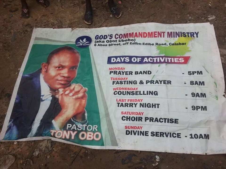 Angry mob destroys church after pastor allegedly murdered a baby (photos) Angry mob destroys church after pastor allegedly murdered a baby (photos)