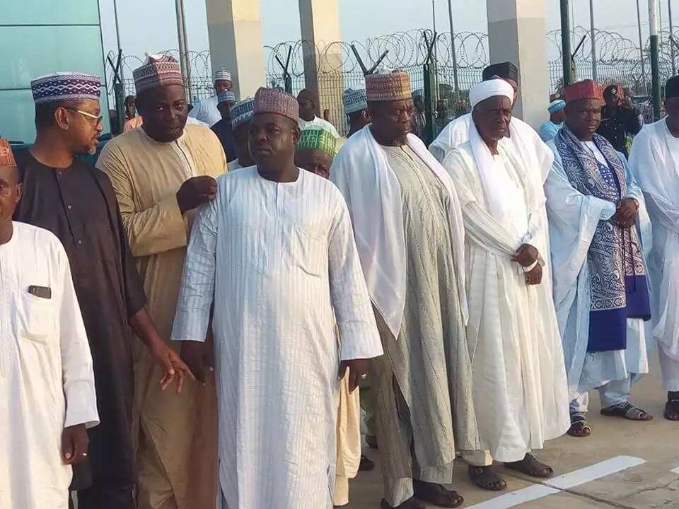 Gawar marigayiya ɗiyar Sule Lamido ta iso Najeriya (Hotuna) Gawar marigayiya ɗiyar Sule Lamido ta iso Najeriya (Hotuna)