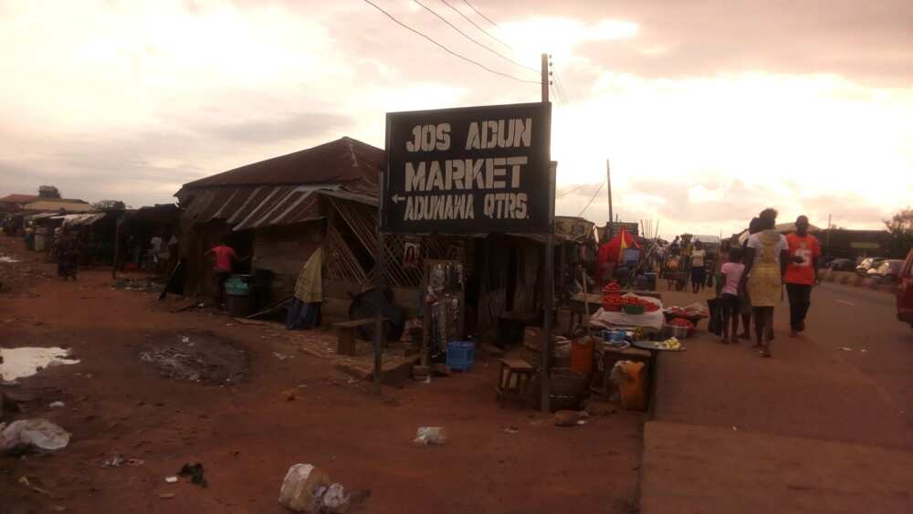 Jos Adun market, Aduwawa Quarters, off Upper Mission Extension road, Benin-City. Source: Esther Odili