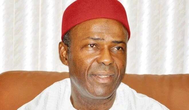 Abin da yasa har yanzu Nigeria bata shiga jerin kasashen da suka bunkasa ba, Ministan Buhari Abin da yasa har yanzu Nigeria bata shiga jerin kasashen da suka bunkasa ba, Ministan Buhari