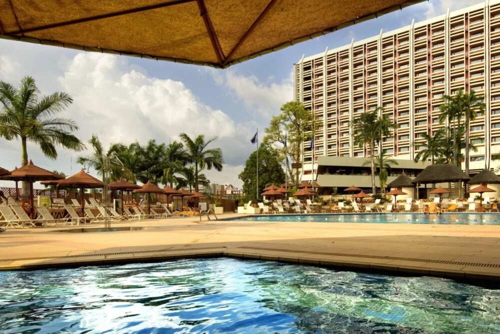 Which pool is lively in Abuja during the week Which pool is lively in Abuja during the week