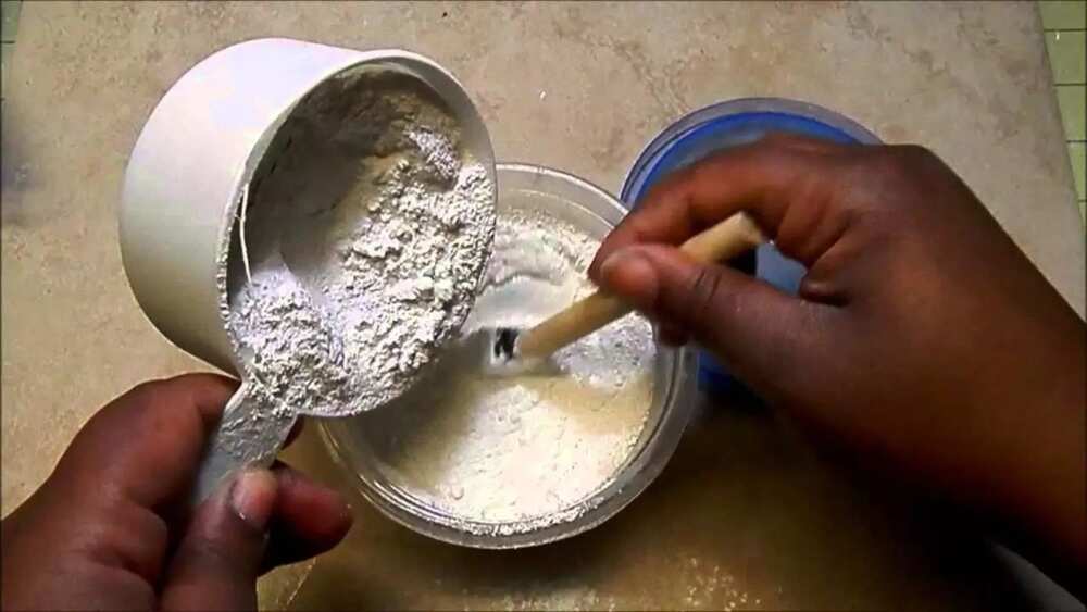 3. Bleach Paste 3. Bleach Paste