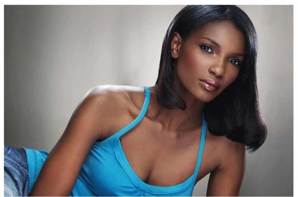 Agbani Darego is Nigerian model and "Miss World" Agbani Darego is Nigerian model and "Miss World"