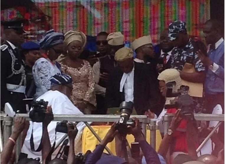 BREAKING: Akeredolu takes oath of office, becoming new governor of Ondo state