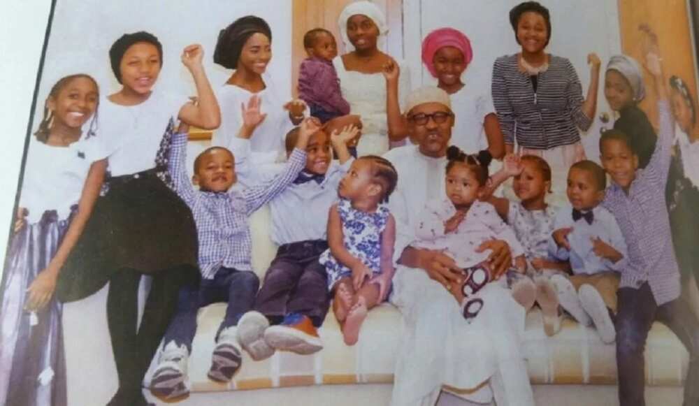 Muhammadu Buhari and his big family Muhammadu Buhari and his big family