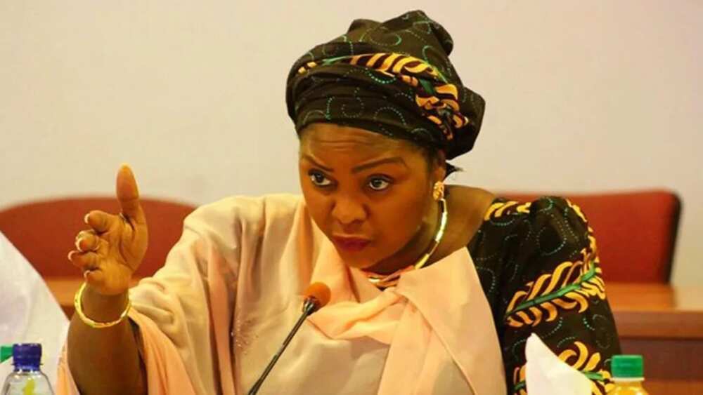 PDP ta bani cin hancin makudan miliyoyi don na bar APC - Sanatar Arewa PDP ta bani cin hancin makudan miliyoyi don na bar APC - Sanatar Arewa