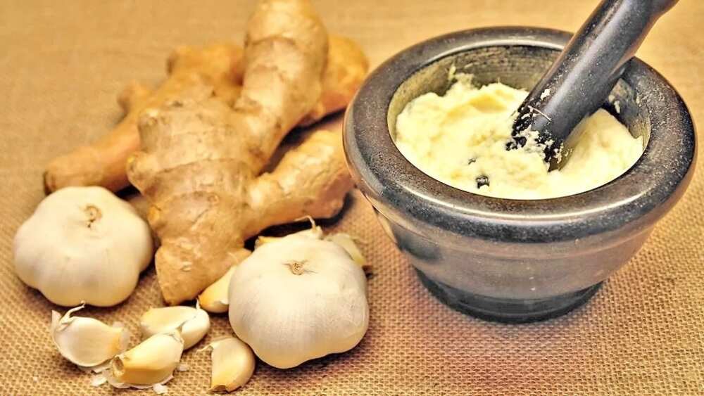 Ginger and garlic Ginger and garlic
