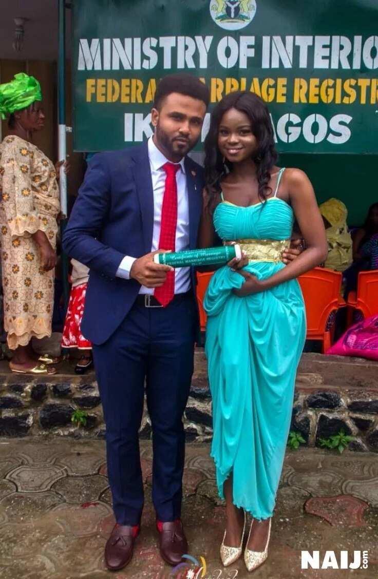 Fast rising Nigerian music artist Naomi Mac weds sweetheart secretly in Lagos (photos)