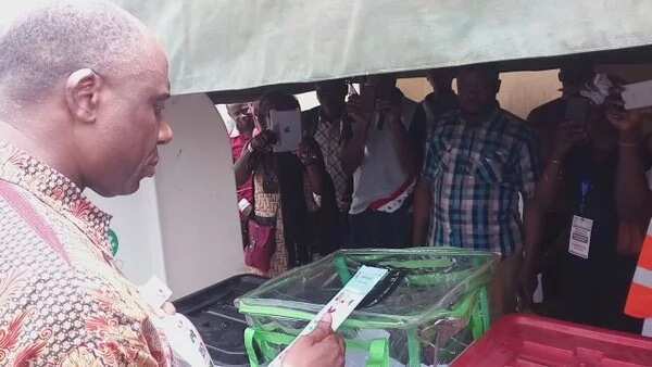 Rivers rerun: Violence erupts as INEC suspends poll in 8 LGAs