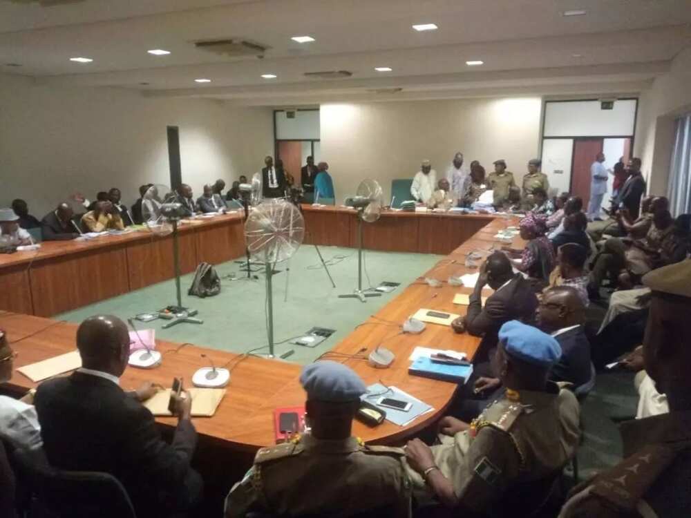 Vacate Peace Corps office within 48 hours - House of Representatives tell police (photos)