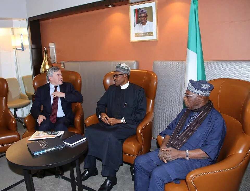 Buhari Holds Secret Talks With Obasanjo