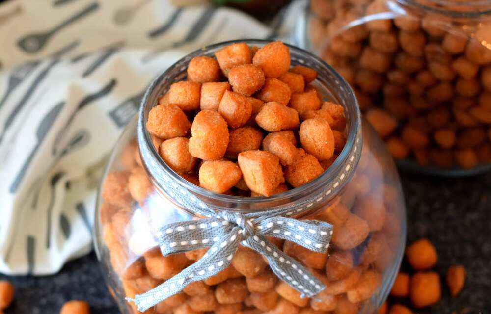 How to make soft chin chin in Nigeria kitchen How to make soft chin chin in Nigeria kitchen