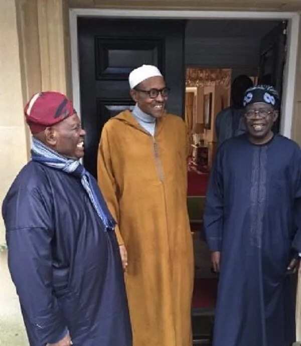 BREAKING: President Buhari receives APC leaders in London