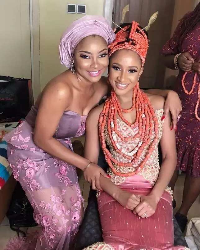 Adesua in her gorgeous pink dress