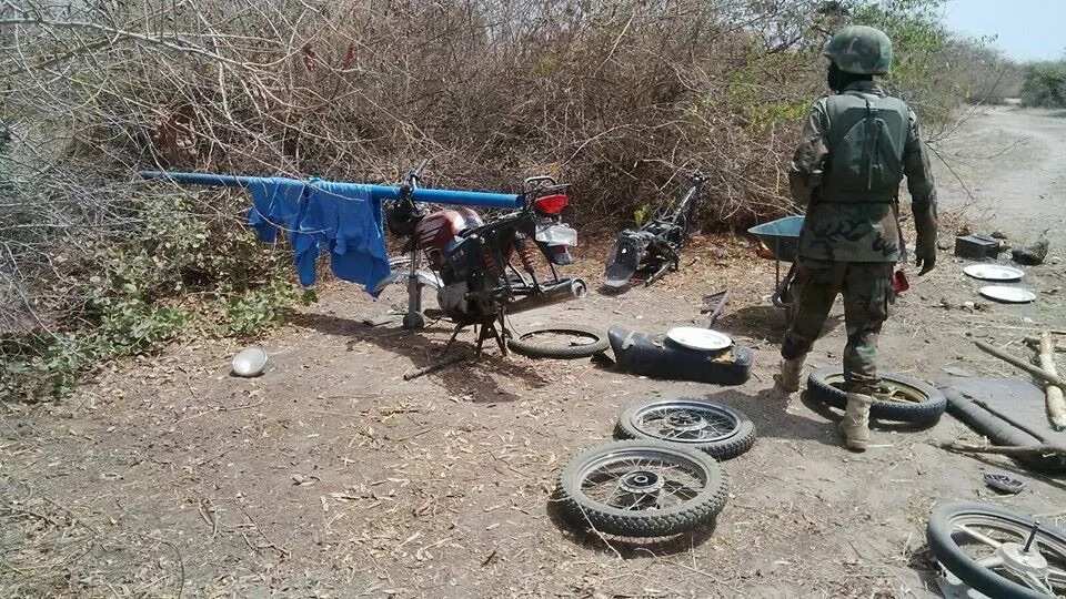 Yadda ta kaya da sojin Najeriya suka gabza fada da 'yan Boko Haram Yadda ta kaya da sojin Najeriya suka gabza fada da 'yan Boko Haram