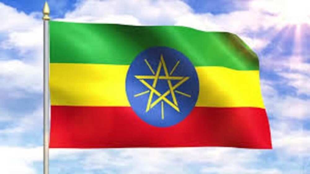 Kasashe 10 mafi karfin tattalin arziki a Nahiyar afrika ta ukun za ta baku mamaki Kasashe 10 mafi karfin tattalin arziki a Nahiyar afrika ta ukun za ta baku mamaki
