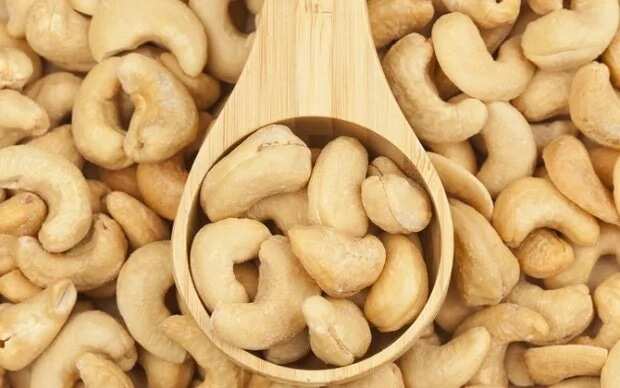 health benefits from cashew nuts