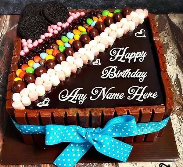Delicious chocolate birthday cakes with name