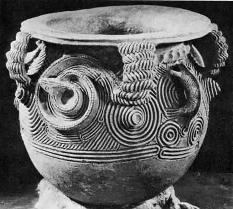 Nigerian pottery