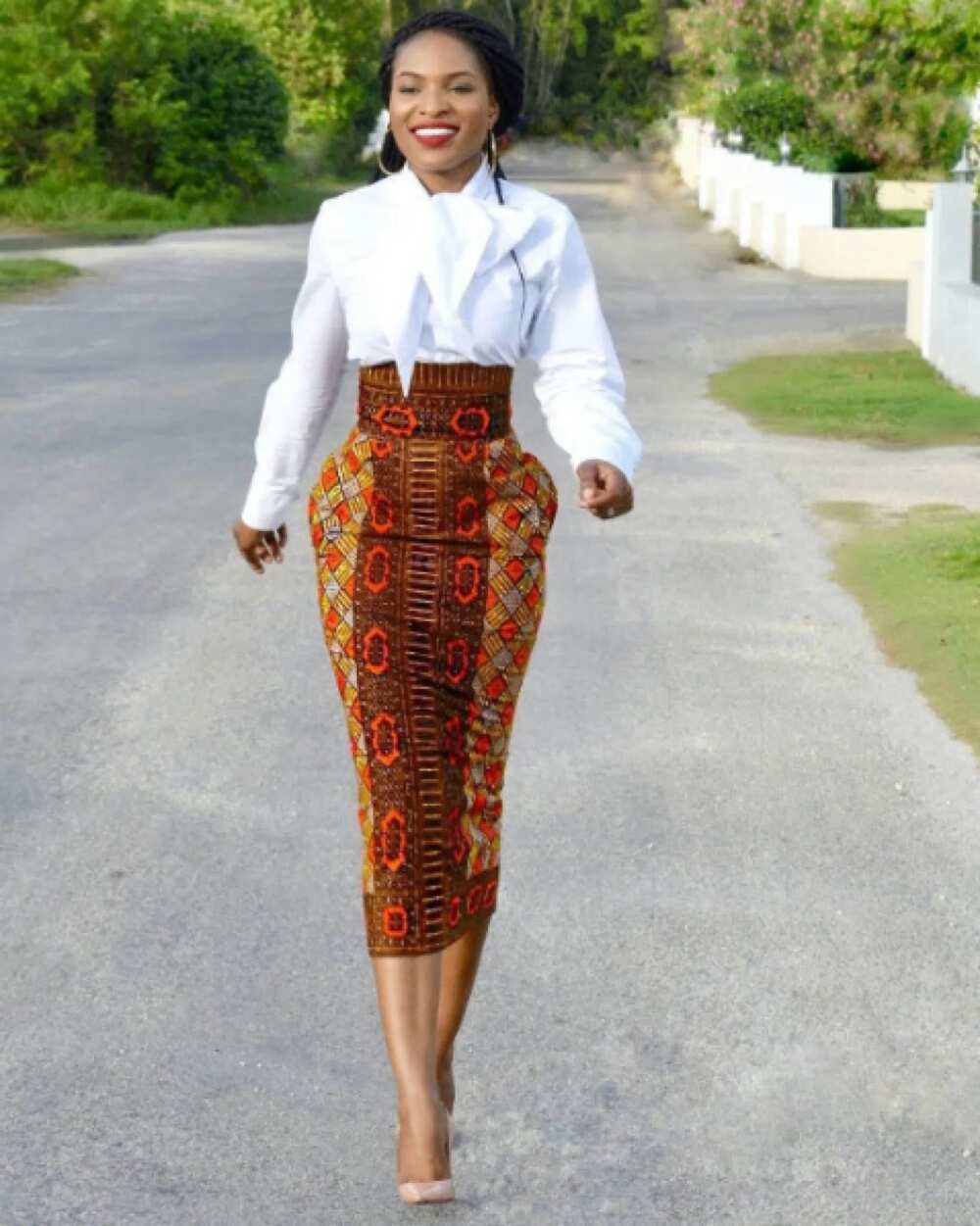 Bella Naija ankara styles 2017: casual, posh Ankara style dress Bella Naija ankara styles 2017: casual, posh Ankara style dress