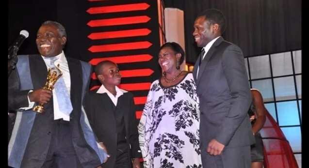 Olu Jacobs and family