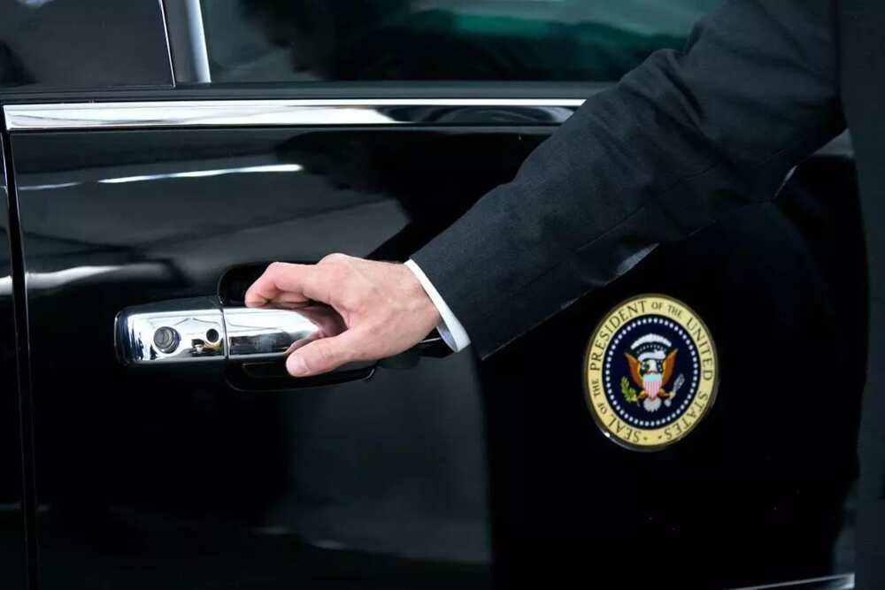 Barack Obama car The Beast
