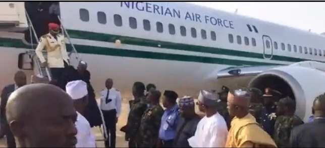 BREAKING: President Buhari finally returns to Nigeria, to address the nation (Video)