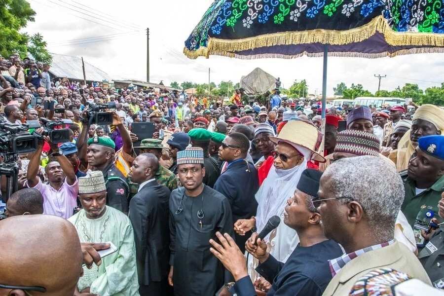 Osinbajo visits Niger State to assess collapsed bridge