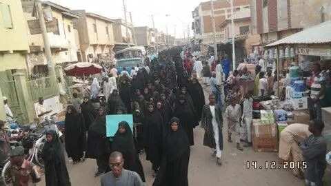 Photos: Shi'ites Protest Arrest Of Their Leader