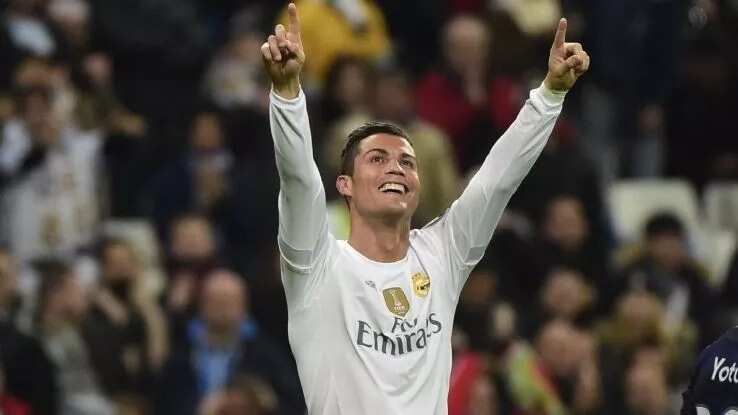 Cristiano Ronaldo close to new Madrid contract on par with Lionel Messi