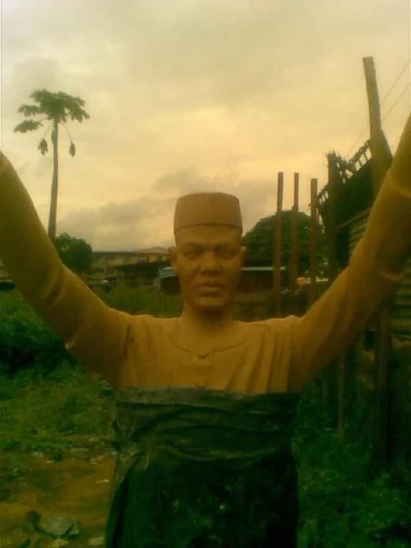 Biafra Remembrance: Nnamdi Kanu gets heroic treatment, as statue of IPOB leader is erected