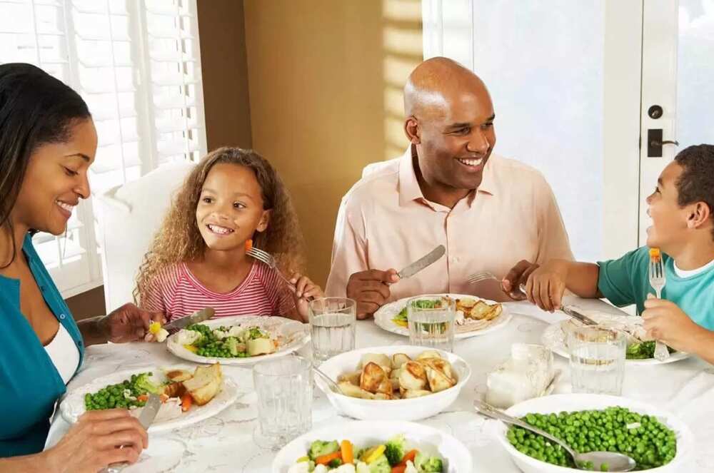 Thankful Bible verses for family and friends Thankful Bible verses for family and friends