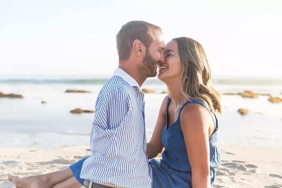 Limbless pastor Nick Vujicic shares adorable photos with ...